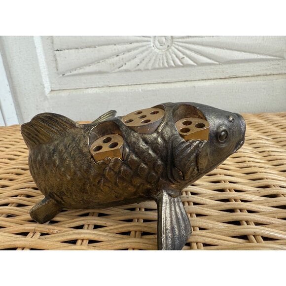 Vintage MCM Japan Bronze Metal Koi Fish Flower Frog Ikebana - Picture 6 of 14